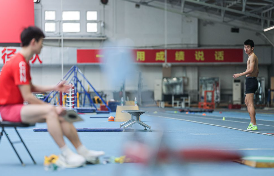 问鼎娱乐风云际会